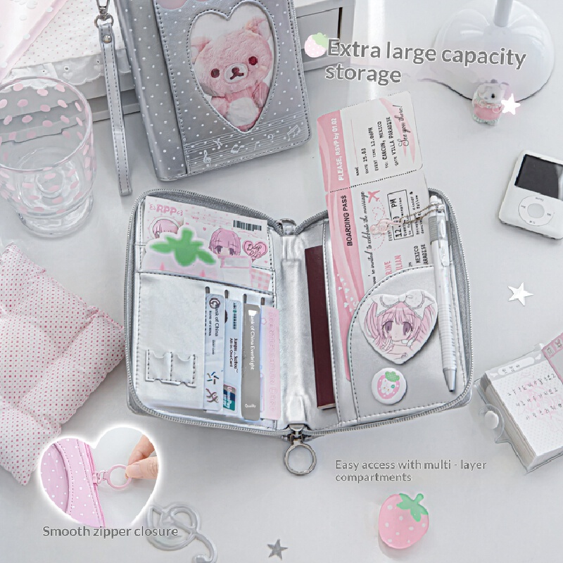 ロージーポージー パスポートウォレット ストロベリーポルカド - Travel Accessories Wallet のレビューと価格