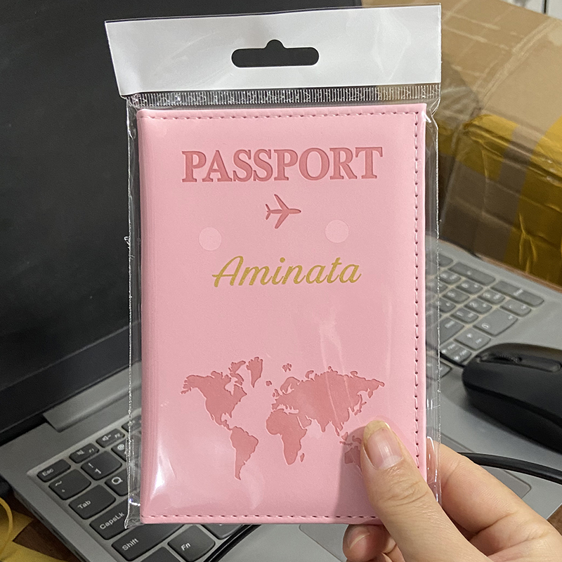 カスタムゴールドカラー名パスポートカバー旅行財布男性女性カス - Travel Accessories Wallet のレビューと価格