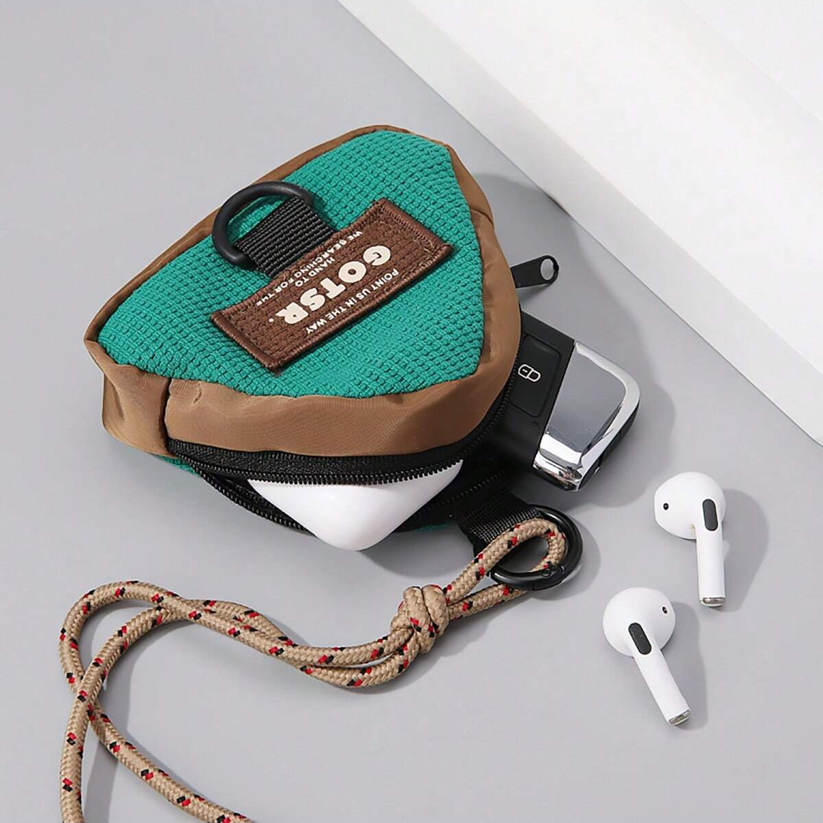 1 個のポータブルミニ三角形収納バッグ、吊り下げロープ付き、 - Travel Accessories Jewelry のレビューと価格